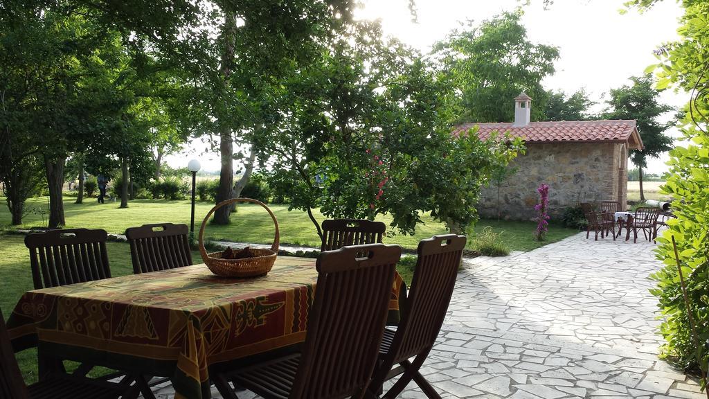 Agriturismo Casal Taccone Lägenhet Tarquinia Rum bild
