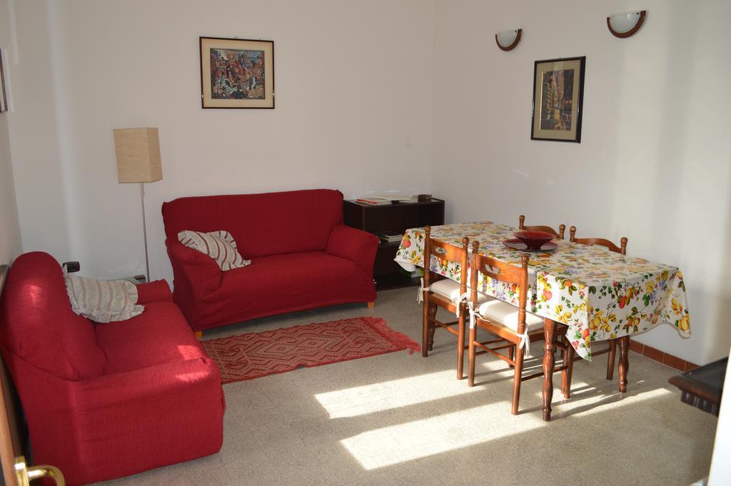 Agriturismo Casal Taccone Lägenhet Tarquinia Exteriör bild
