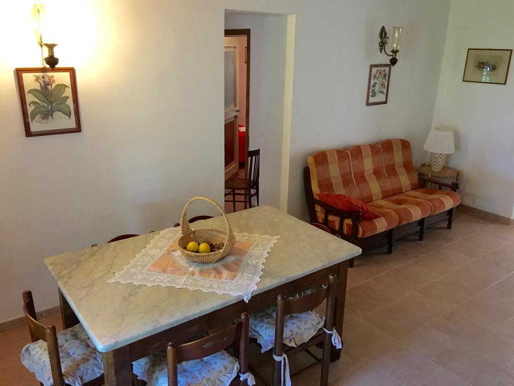 Agriturismo Casal Taccone Lägenhet Tarquinia Exteriör bild